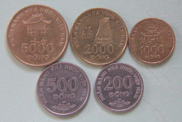Hàng loạt đồng tiền Việt Nam đang lưu hành nhưng ít thấy